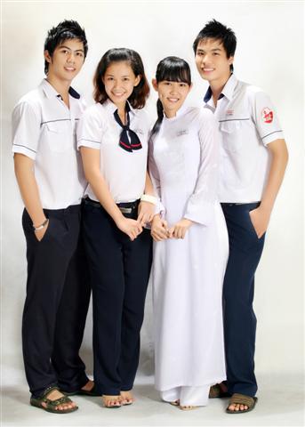 Đồng phục học sinh - Công Ty TNHH Nhì Da Nhất Dáng