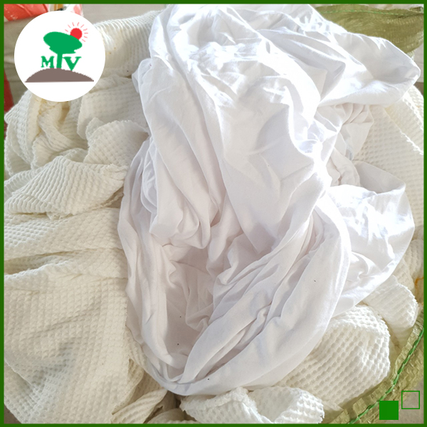 Vải lau trắng lớn loại rời 25x30cm - Vải Lau Công Nghiệp Mặt Trời Việt - Công Ty TNHH TM DV Thu Mua Phế Liệu Xây Dựng Mặt Trời Việt