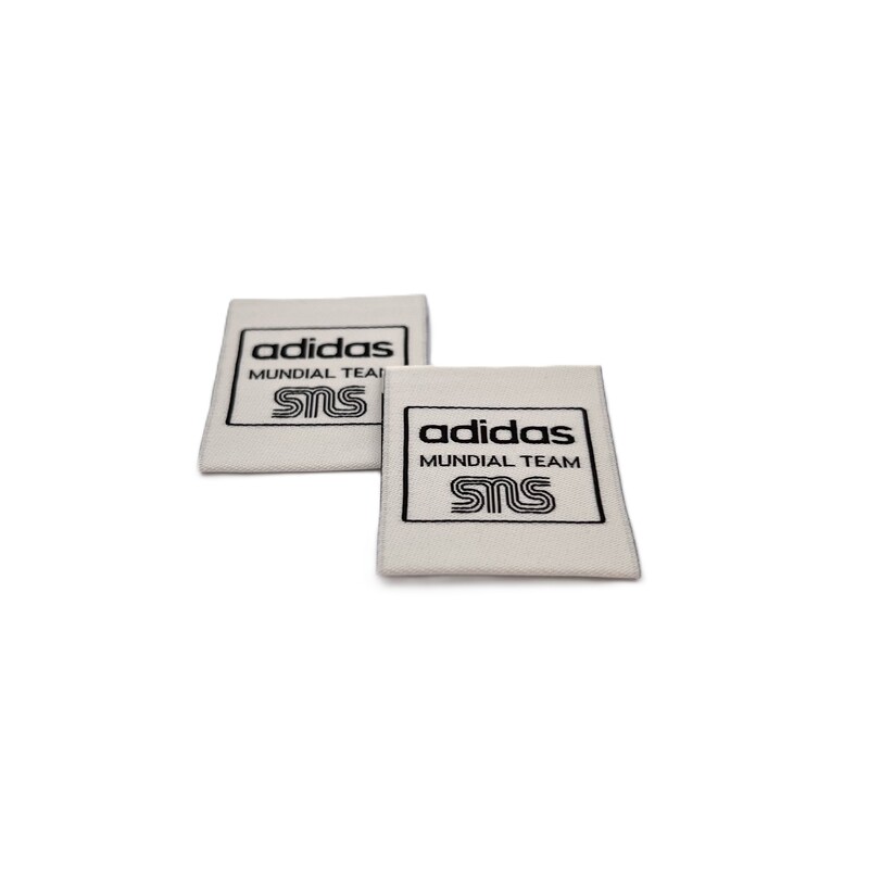 Nhãn dệt thời trang Adidas