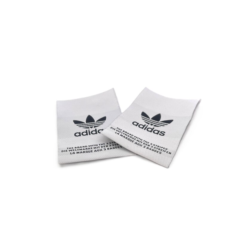 Nhãn dệt thời trang Adidas