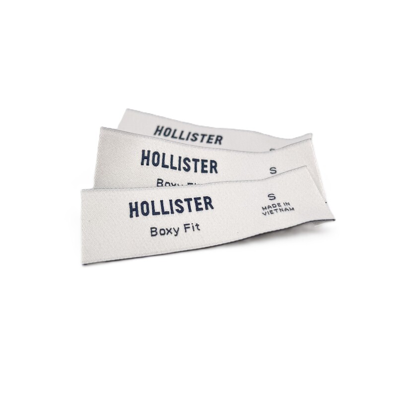 Nhãn dệt thời trang Hollister