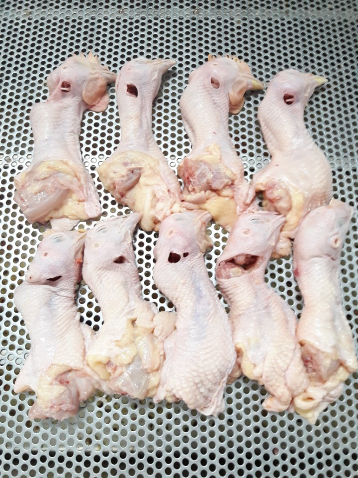 Thịt gà tươi sống - Thịt Gà Sạch Thành Lợi - Công Ty TNHH Thực Phẩm Thương Mại Thành Lợi