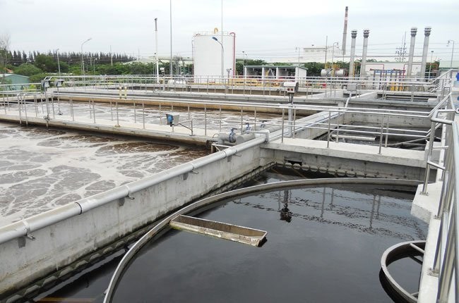 Xử lý nước thải - Công Ty TNHH Sản Xuất Thương mại Dịch vụ Nguyên Hưng Phát