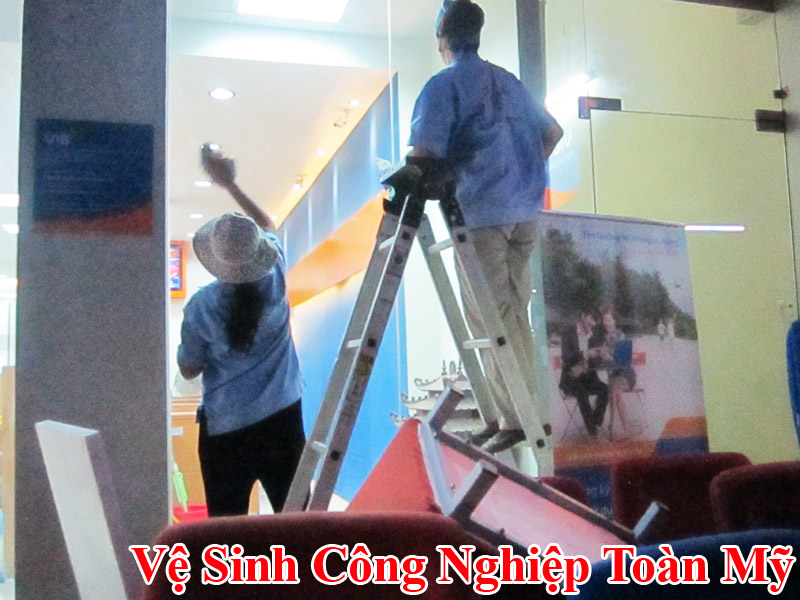 Dịch vụ vệ sinh sau xây dựng - Vệ Sinh Công Nghiệp Toàn Mỹ - Công Ty TNHH Làm Sạch Công Nghiệp Toàn Mỹ