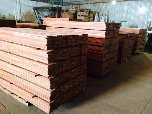 Xưởng sản xuất gỗ
