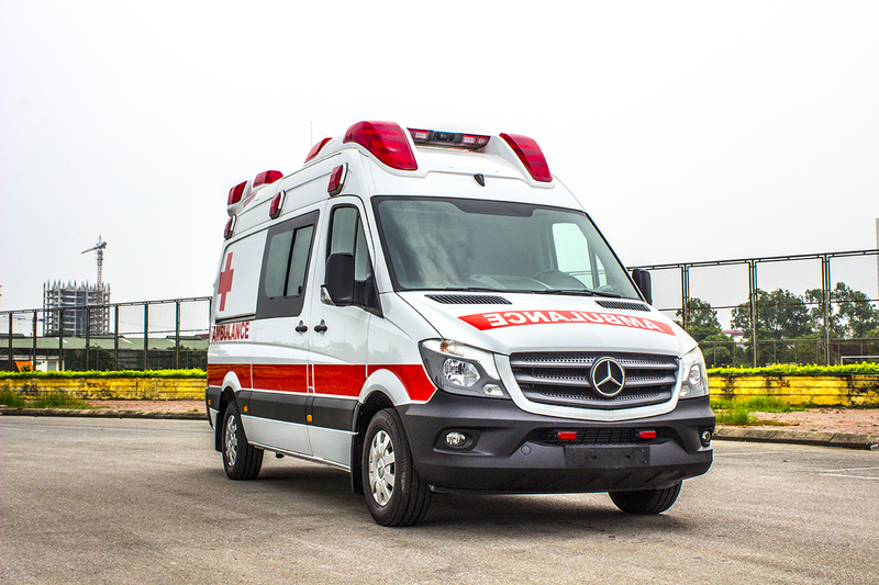 Xe cứu thương Mercedes-Benz Sprinter