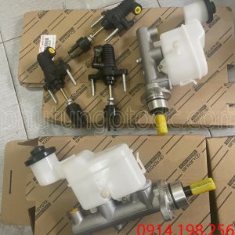 Tổng phanh Hilux Innova