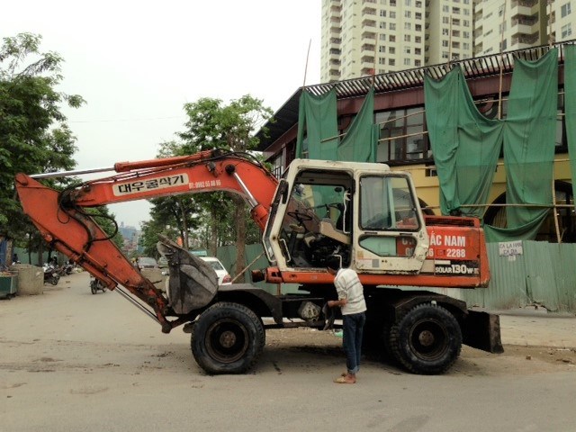 Cần ngắn - Xây Dựng Bắc Nam - Công Ty Cổ Phần Đầu Tư Xây Dựng Dân Dụng Bắc Nam