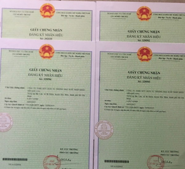 Chứng chỉ chứng nhận - Công Ty TNHH  Dịch Vụ Thương Mại Xuất Nhập Khẩu Tiến Đức