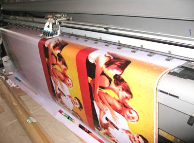 In bạt hiflex - Quảng Cáo Khang Mỹ - Công Ty TNHH Thương Mại Dịch Vụ Giải Pháp Khang Mỹ