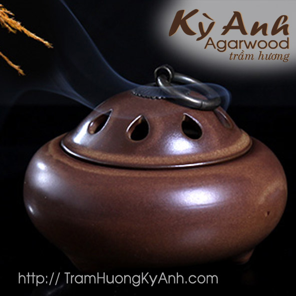 Lò xông trầm hương