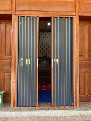 Cửa xếp lá lỗ - Cửa Lưới Sài Gòn - Công Ty Cổ Phần Cửa Lưới Sài Gòn