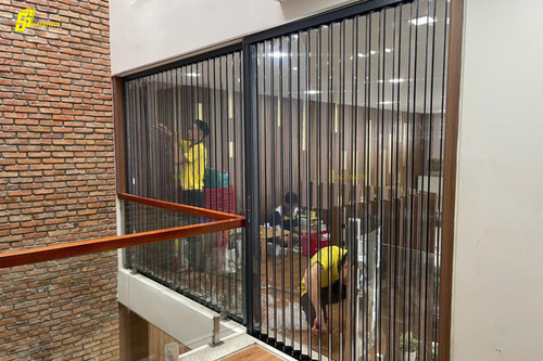 Cửa xếp lá nhựa - Cửa Lưới Sài Gòn - Công Ty Cổ Phần Cửa Lưới Sài Gòn