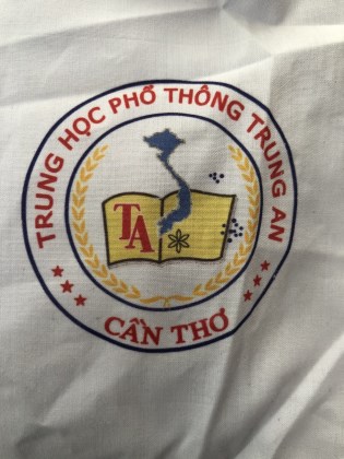 Đồng phục học sinh