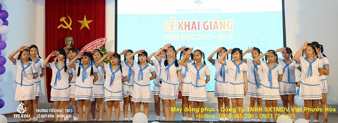 Đồng phục học sinh
