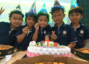 Đồng phục học sinh