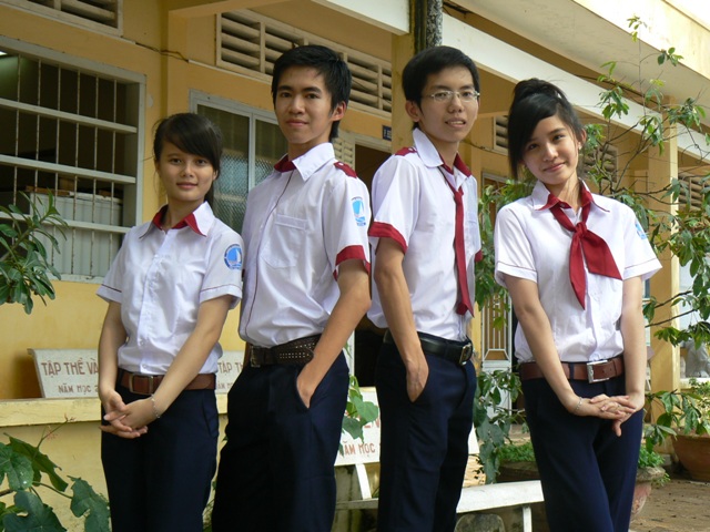 Đồng phục học sinh
