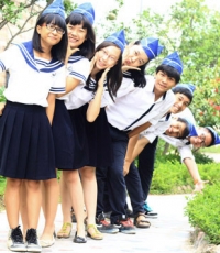 Đồng phục học sinh cấp 2