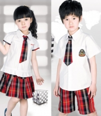 Đồng phục mầm non