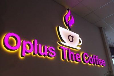 Gia công chữ nổi