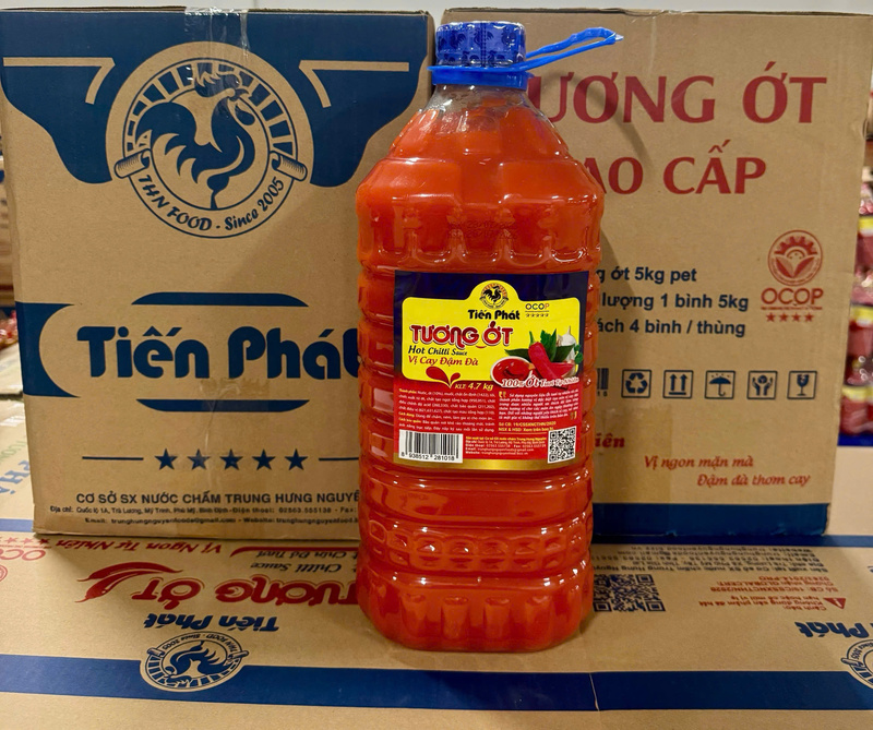 Tương ớt Tiến Phát 4.7kg - Gia Vị Trung Hưng Nguyên - Xưởng Chế Biến Thực Phẩm Trung Hưng Nguyên