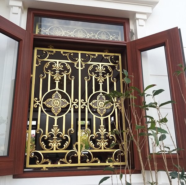 Mẫu sen hoa cửa sổ nhôm đúc