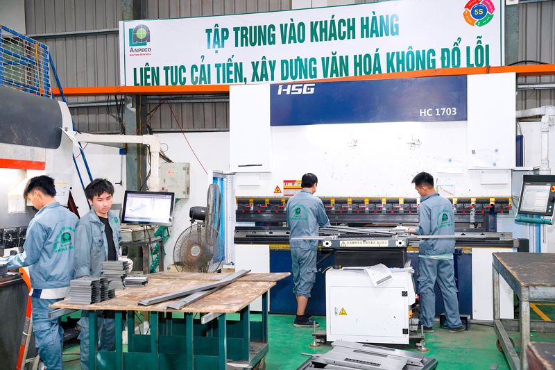 Hình ảnh nhà xưởng An Khánh - Tủ Bảng Điện An Khánh - Công Ty CP Cơ Khí Chính Xác An Khánh