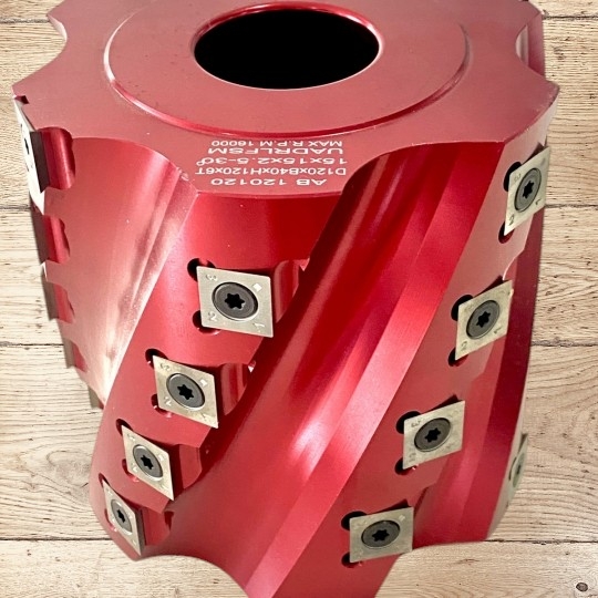 Dao xoắn ghép mảnh