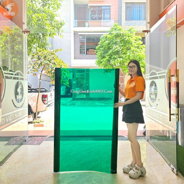 Phim dán kính màu xanh lá cây mã BC-25G - Phim Cách Nhiệt NND Việt Nam - Công Ty TNHH NND Việt Nam