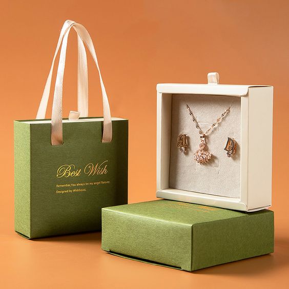 Hộp bông tai - Bao Bì Saha Box - Công Ty Cổ Phần Saha Box