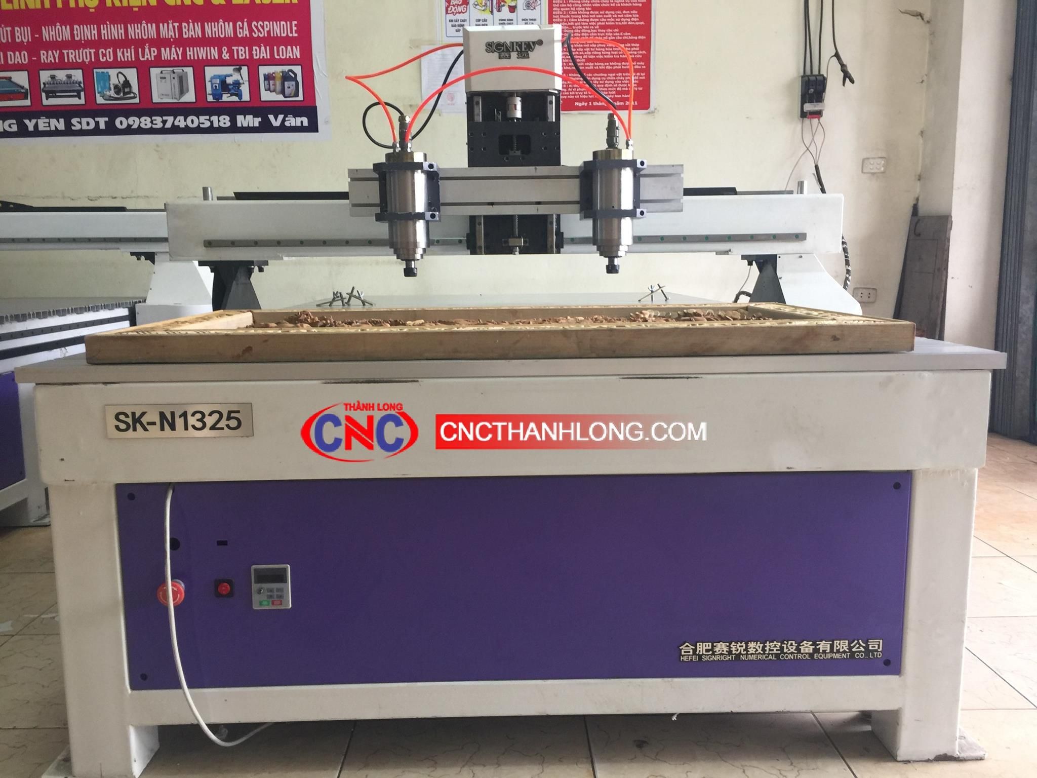 Máy cắt CNC - Công Ty TNHH Thương Mại Xuất Nhập Khẩu CNC Bảo Long