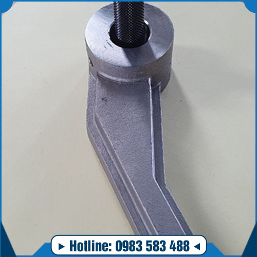 Gia công chi tiết linh kiện cơ khí - Cơ Khí Duy Hiển - Công Ty TNHH Sản Xuất Và Thương Mại Duy Hiển