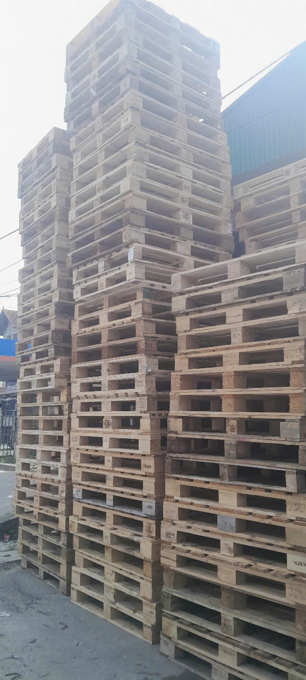 Pallet gỗ 1.1mx1.2m - Vật Liệu Đóng Gói Số 1 - Công Ty TNHH Băng Dính Số 1