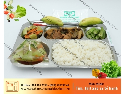 Suất ăn 1 món mặn