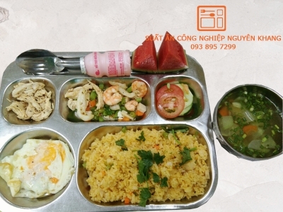Suất ăn 2 món mặn