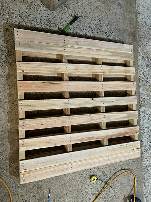 Pallet gỗ