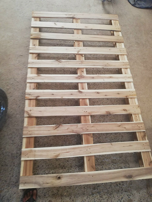 Pallet gỗ