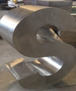 Cắt chữ, bo viền biển quảng cáo - Thiết Bị Điện & Cơ Khí Hữu Vụ - Công Ty TNHH Điện Tự Động Hóa Hữu Vụ