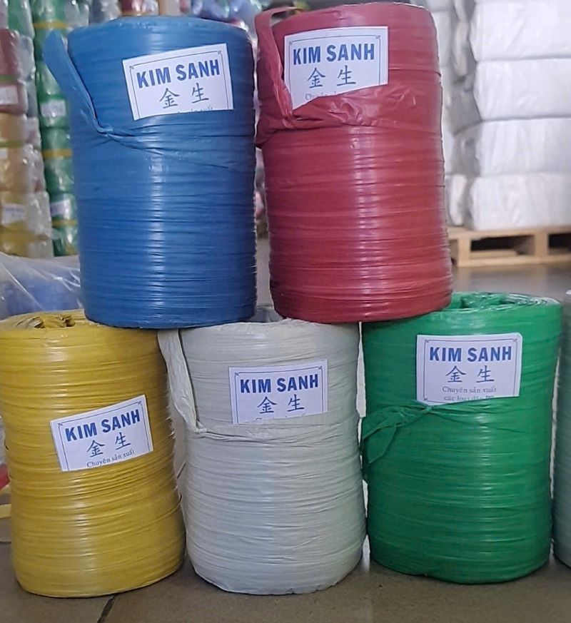 Dây nilon - Công Ty TNHH Sản Xuất Thương Mại Dịch Vụ Tấn Tài Nguyên