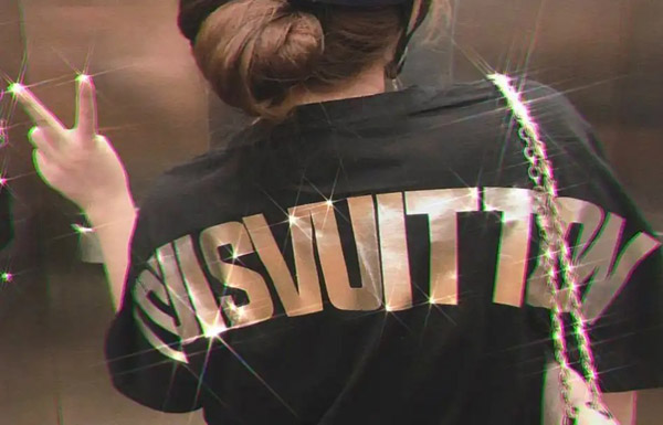 Decal kim loại - In Chuyển Nhiệt Phan Trần  - Công Ty TNHH In ấn May Mặc Phan Trần