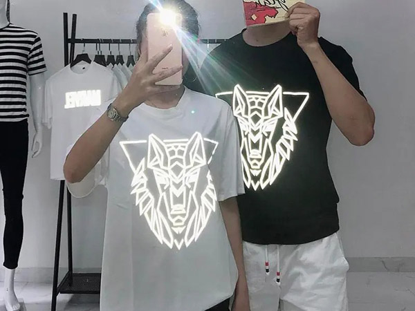 Decal phản quang bạc - In Chuyển Nhiệt Phan Trần  - Công Ty TNHH In ấn May Mặc Phan Trần