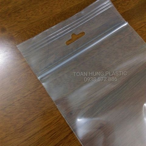 Túi zipper quai xách - Bao Bì Nhựa Toàn Hưng - Cơ Sở Bao Bì Nhựa Toàn Hưng