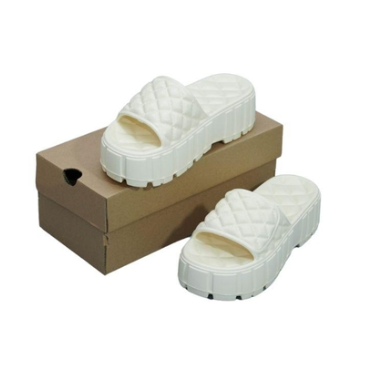 Dép bánh mì nữ cao 5cm - Công Ty TNHH Sản Xuất Thương Mại Phi Kiệt