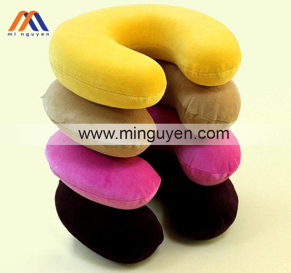 Gối kê cổ trơn không thêu - Quà Tặng Mi Nguyễn - Công Ty TNHH Sản Xuất Thương Mại Dịch Vụ Mi Nguyễn