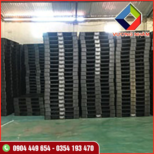 Pallet nhựa