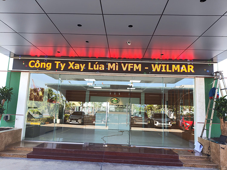 Thi công biển điện tử