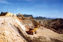 Dịch vụ san lấp mặt bằng - Thi Công Nền Móng Hoàng Minh - Công Ty TNHH Xây Dựng Nền Móng Hoàng Minh