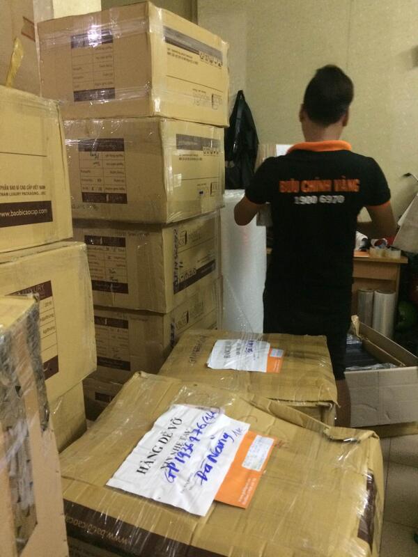 Dịch vụ chuyển phát nhanh