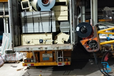 Nhận chở hàng xe tải - Vận Tải Trần Gia - Công Ty Cổ Phần Thương Mại Vận Tải Xây Dựng Trần Gia