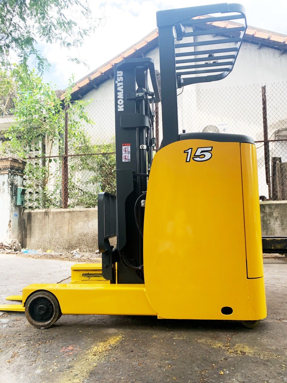 Xe nâng Thuận Tiến - Xe Nâng Thuận Tiến - Công Ty TNHH TM DV Kỹ Thuật Thuận Tiến Forklift